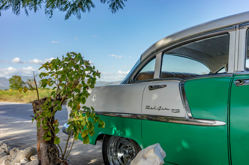 Illustration for article titled Here's What Cuba's Car Scene Looks Like In 2017